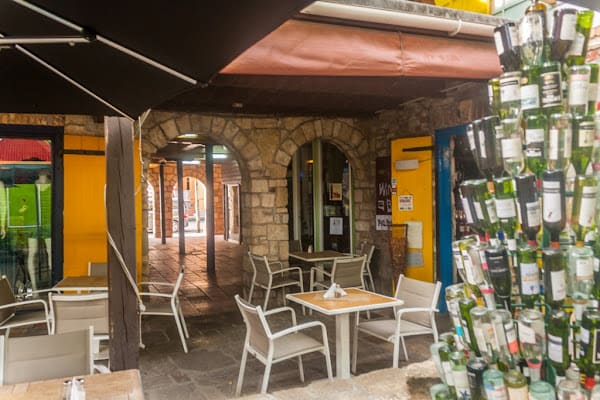 C&C Wine Bar, Lounge in redcliffe heritage quay