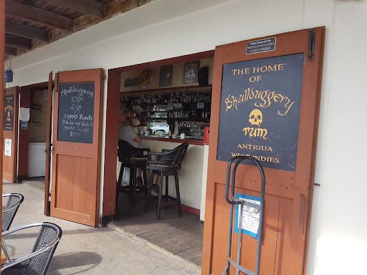 Skullduggery Cafe, Bar in redcliffe heritage quay