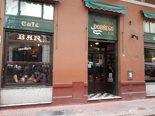 Bar Plaza Dorrego Bar in San Telmo, Buenos Aires
