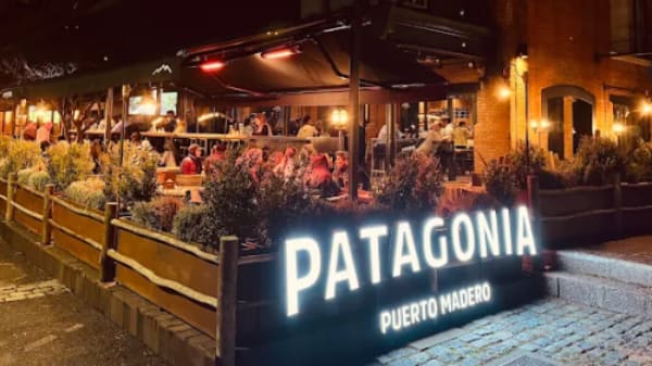 Cerveza Patagonia Refugio, Bierbar in puerto madero