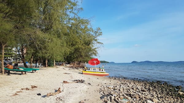 Done Right Beach Bar, Bar in Otres Beach, Sihanoukville