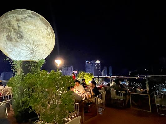 Skol Bar, Sihanoukville