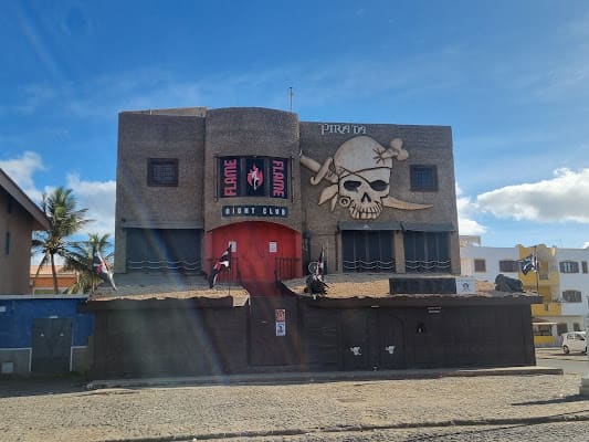 Pirata Bar, Santa Maria