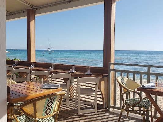 Calico Jack's Bar & Grill, Bar in seven mile beach