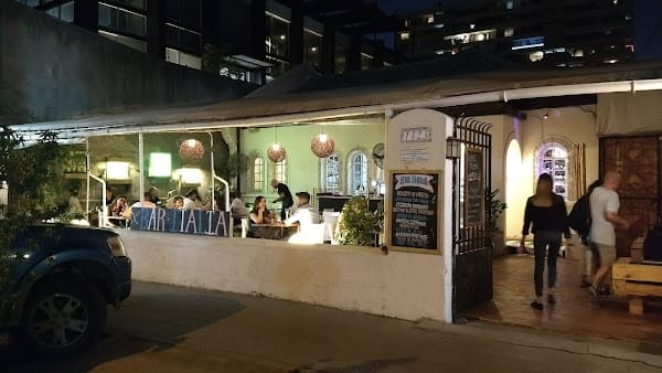 Bar Berri, Lounge in lastarria barrio italia