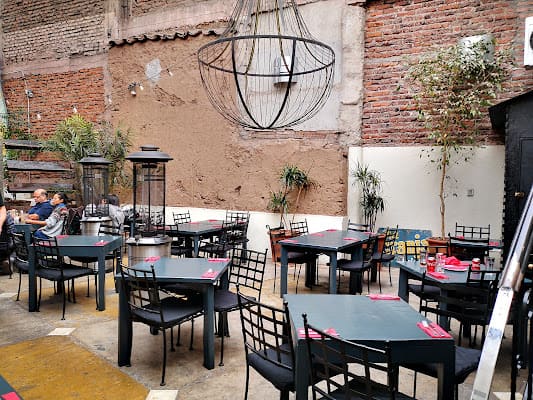 Chipe Libre, Lounge in lastarria barrio italia