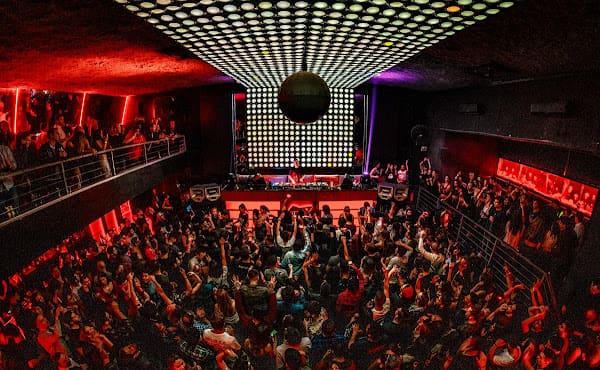 Club La Feria, Nightclub in bellavista