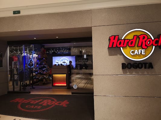Hard Rock Cafe Bogotá, Bar in chapinero