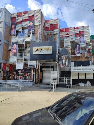 Bailatino Menga, Nachtclub in Menga, Cali