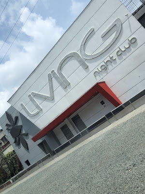 Living Night Club, Cali