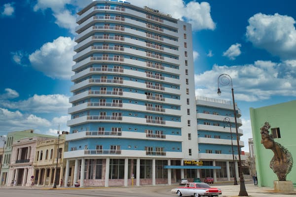Hotel Deauville Rooftop, Rooftop-Bar in malecon havana