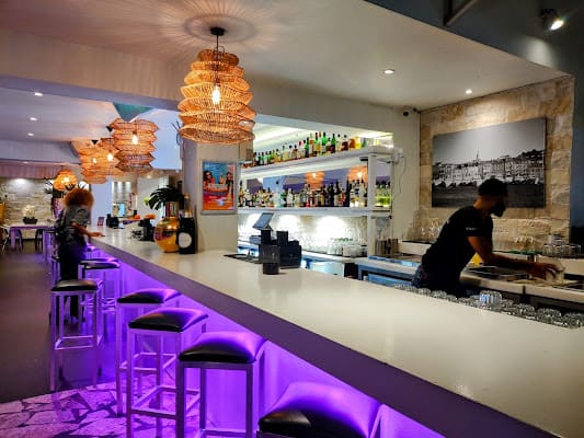 Saint Tropez Ocean Club, Lounge in pietermaai