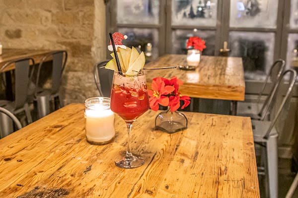 Saripolou Bar, Limassol