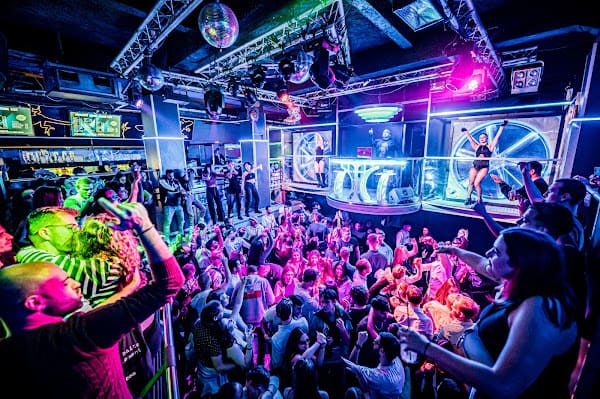 Karlovy Lázně, Discoteca in Stare Mesto, Prague
