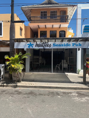 Matteo's Seaside Pub Bar in Pedro Clisante, Sosua