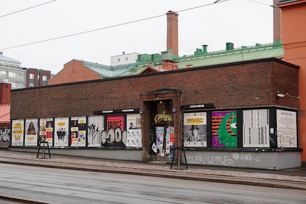 Kuudes Linja, Helsinki