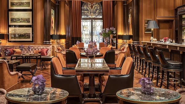 Le Bar at Four Seasons George V, Paris