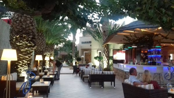 Camelot Castle Club, Crete