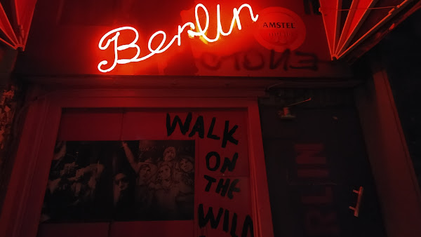 Berlin Bar, Lounge in ladadika