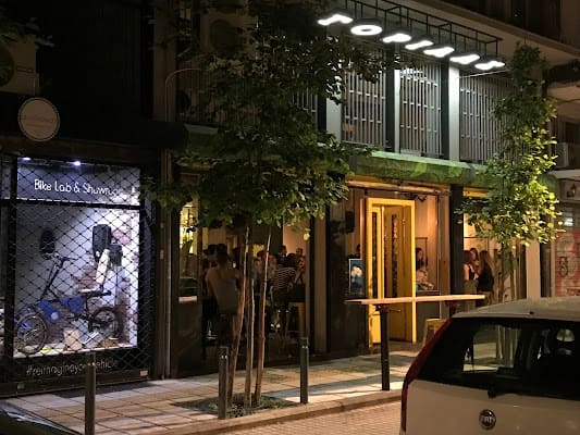 Gorilla Bar, Bar in ladadika
