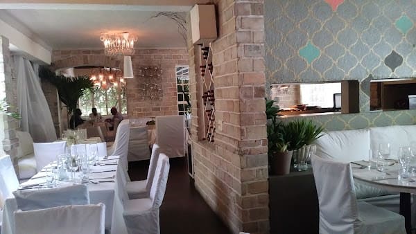 Papaye, Lounge in petionville