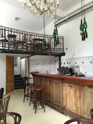 Cintányéros Bar in District VIII, Budapest