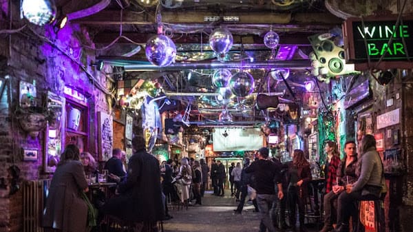 Szimpla Kert Bar in District VII, Budapest