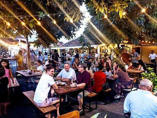 Sanur Beer Garden, Bar in sanur