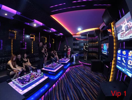 Level Up KTV KTV in Waterfront City, Batam