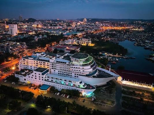 Pacific Palace, Batam