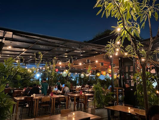 Lucy in the Sky, Jakarta