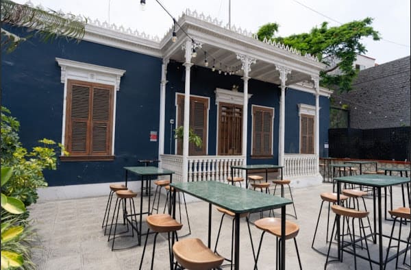 Dada Bar, Lima