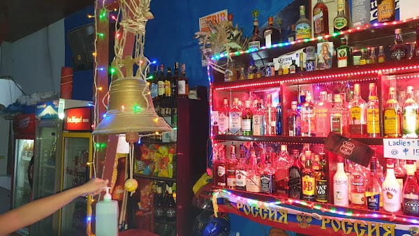 Kangaroo Bar & Bistro, Bar in mactan
