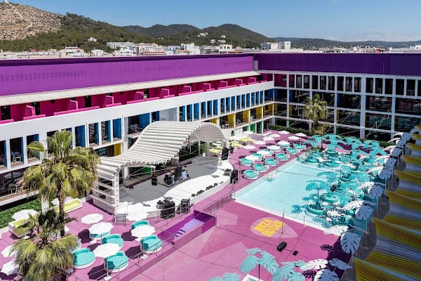 Ibiza Rocks Hotel, Música en vivo in San Antonio, Ibiza