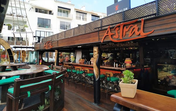 Astral Cocktail Bar, Marbella