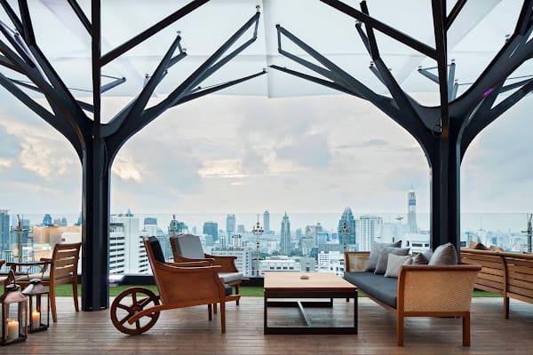 Above Eleven, Rooftop-Bar in Sukhumvit Soi 11, Bangkok