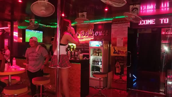 Dollhouse, Go-Go-Bar in Soi Cowboy, Bangkok