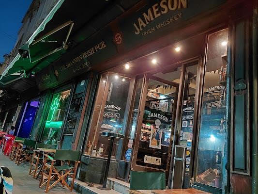 Shannon Irish Pub, Bar in ciudad vieja