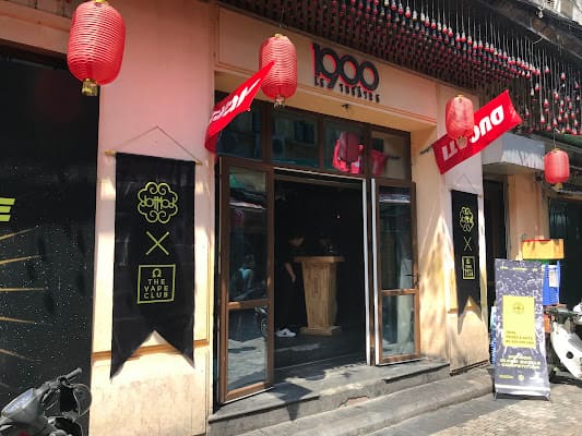 1900 Le Theatre, Klub nocny in ta hien street
