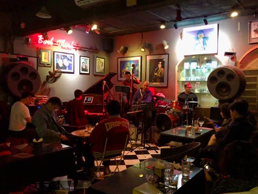 Binh Minh's Jazz Club, Live-Musik in hoan kiem