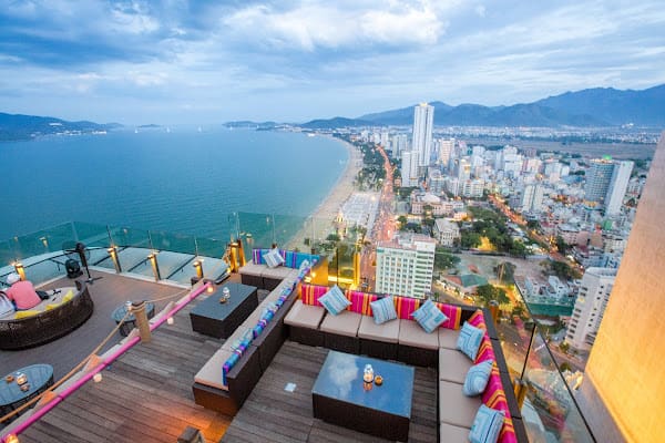 Vue Sky Bar, Nha Trang